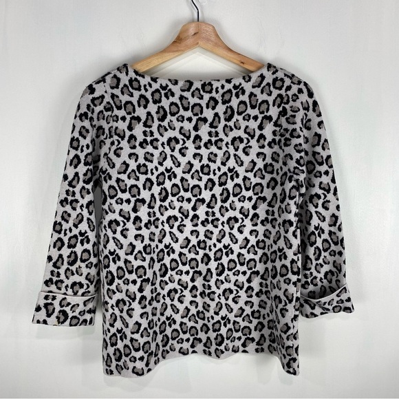 Tahari Leopard Animal Print Rolled Sleeves Stretchy Pullover‎ Sweater Size Small - Picture 5 of 5
